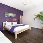 Wohnbar Hotel 2*