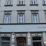Wohnbar Szálloda 2*